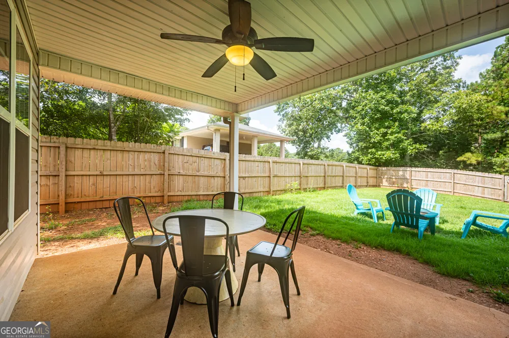 18 Larkspur LN Emerson, GA 30137