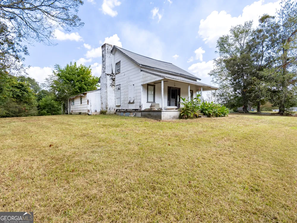 4122 Jacksonville ST Heflin, AL 36264
