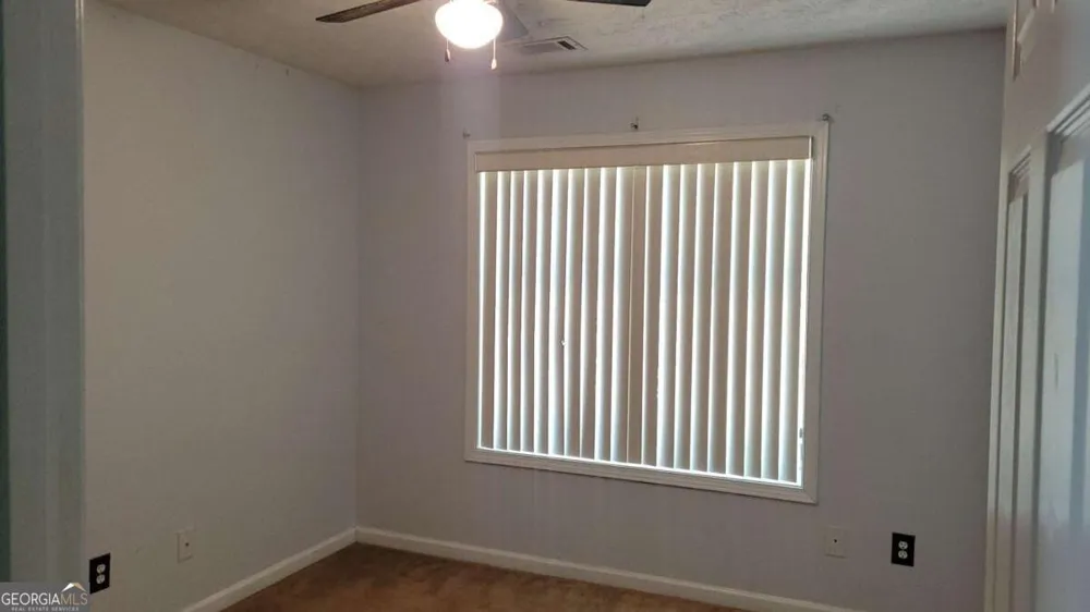 25 Shady Oaks TRL Covington, GA 30016