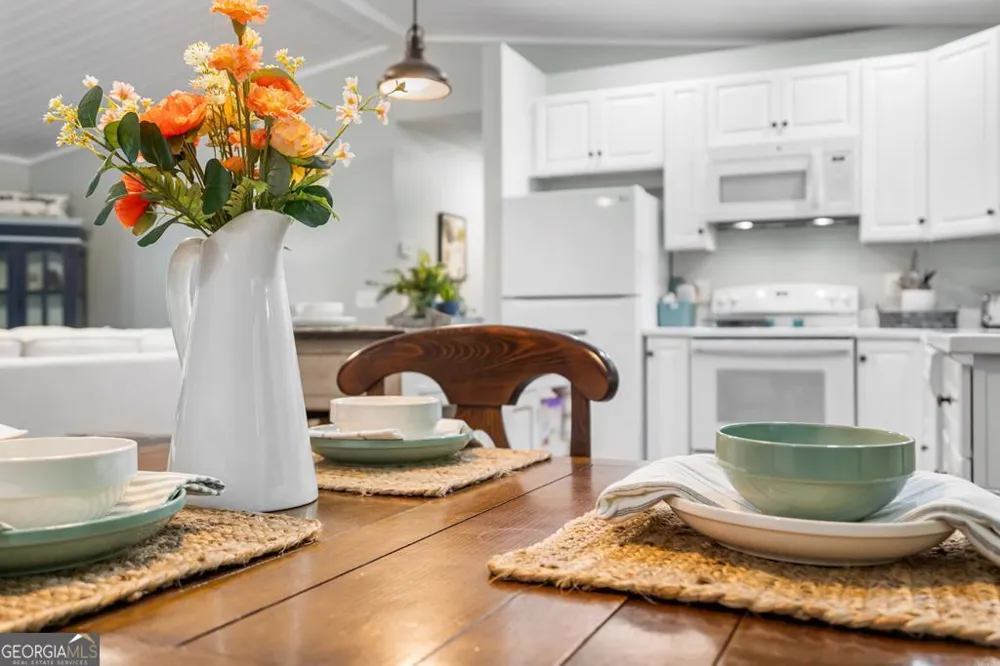 270 Hiawassee River RD Brasstown, NC 28902
