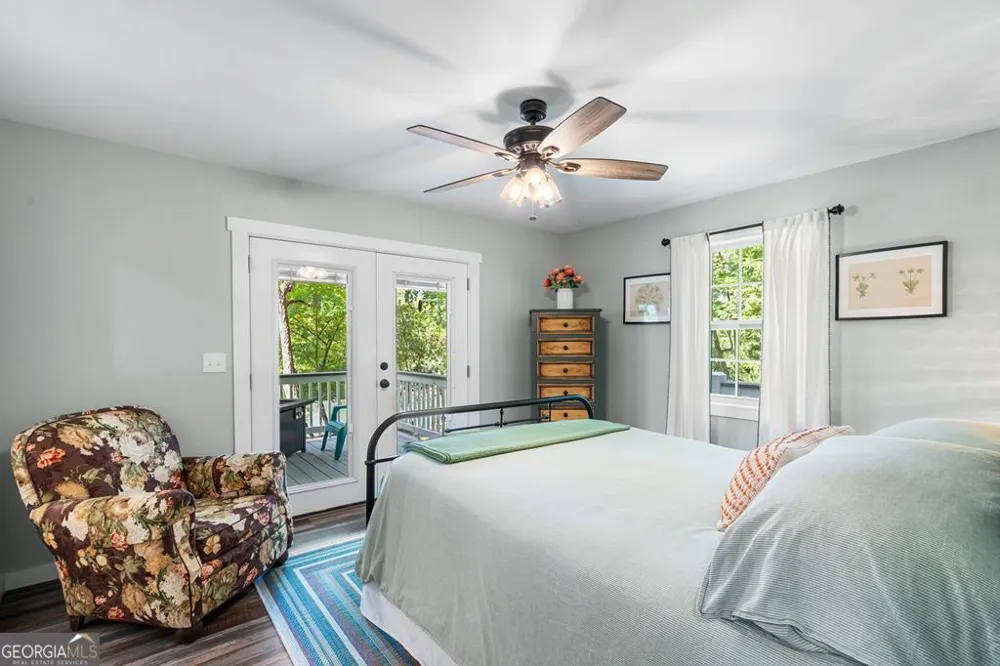 270 Hiawassee River RD Brasstown, NC 28902