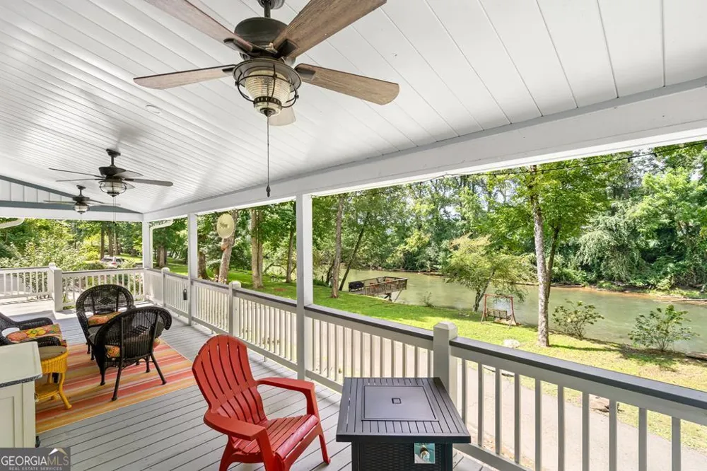 270 Hiawassee River RD Brasstown, NC 28902