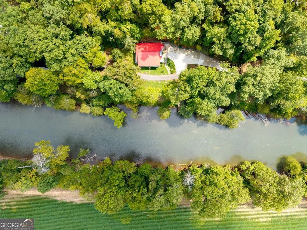 270 Hiawassee River RD Brasstown, NC 28902