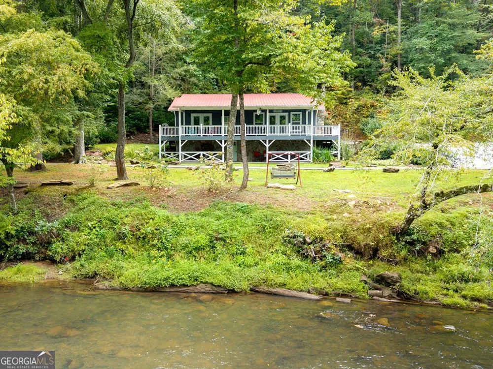 270 Hiawassee River RD Brasstown, NC 28902