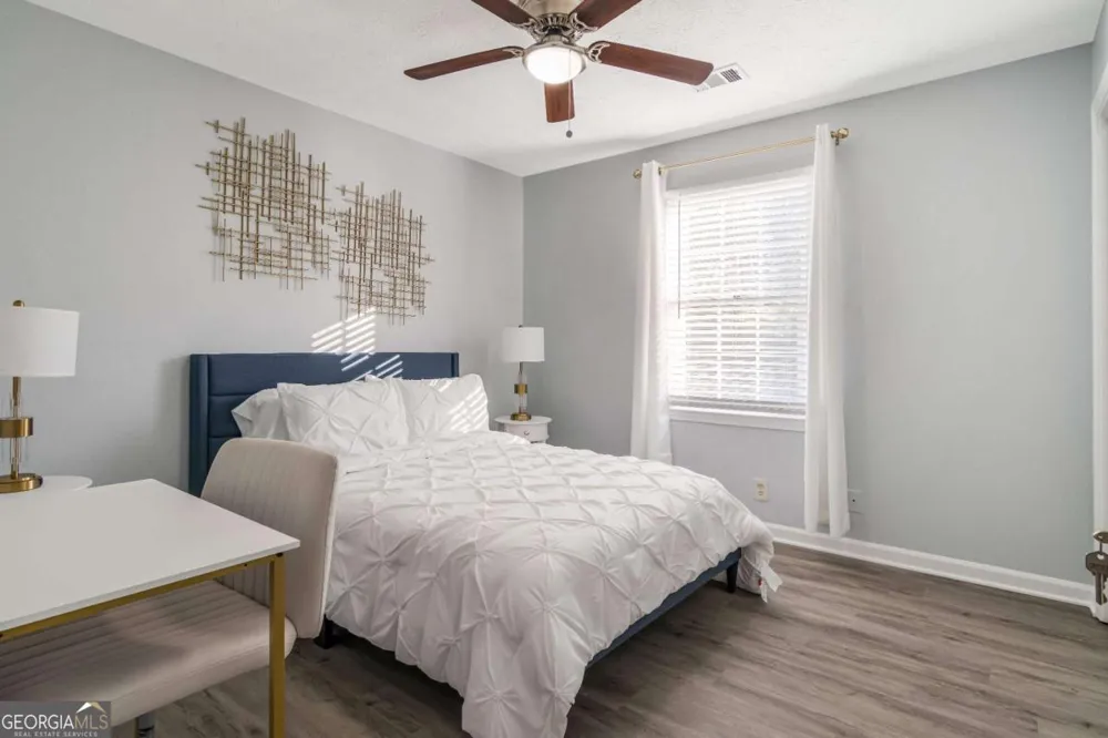 145 Mountain View CIR Covington, GA 30016