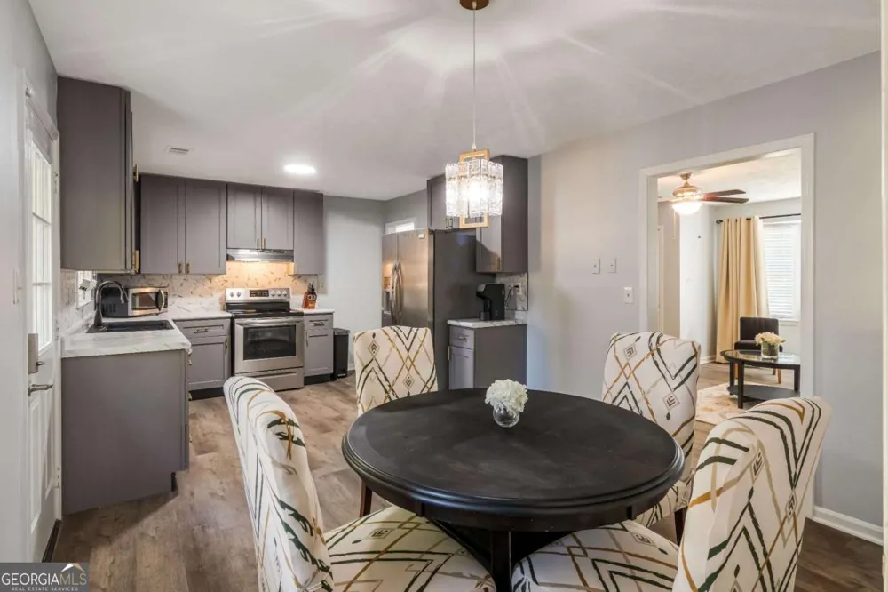 145 Mountain View CIR Covington, GA 30016