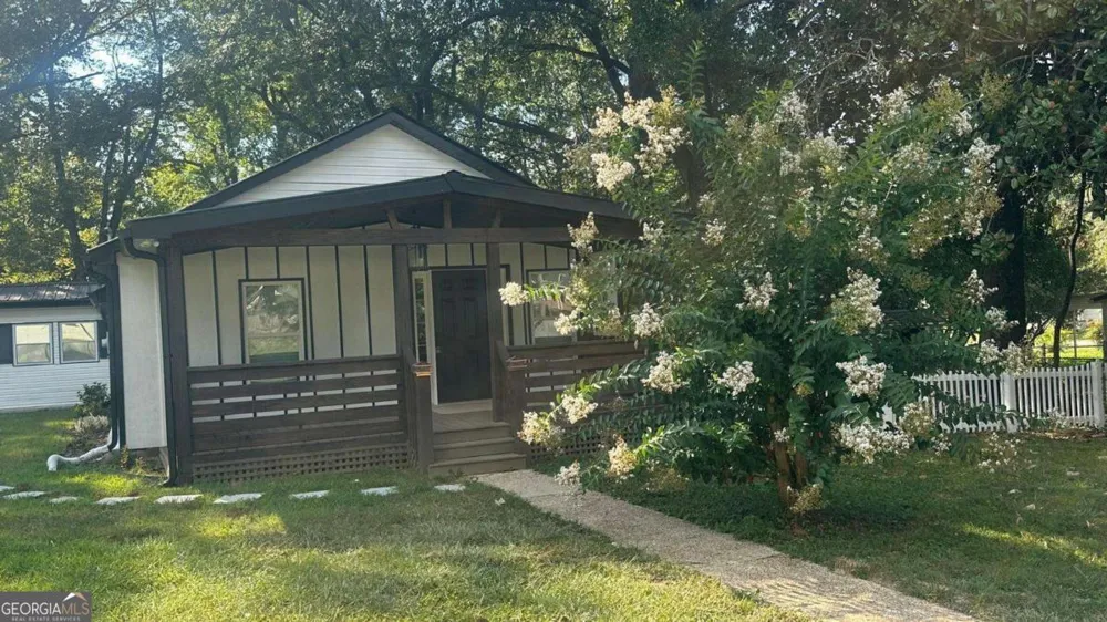 102 Oak ST Summerville, GA 30747