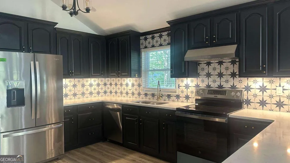 102 Oak ST Summerville, GA 30747