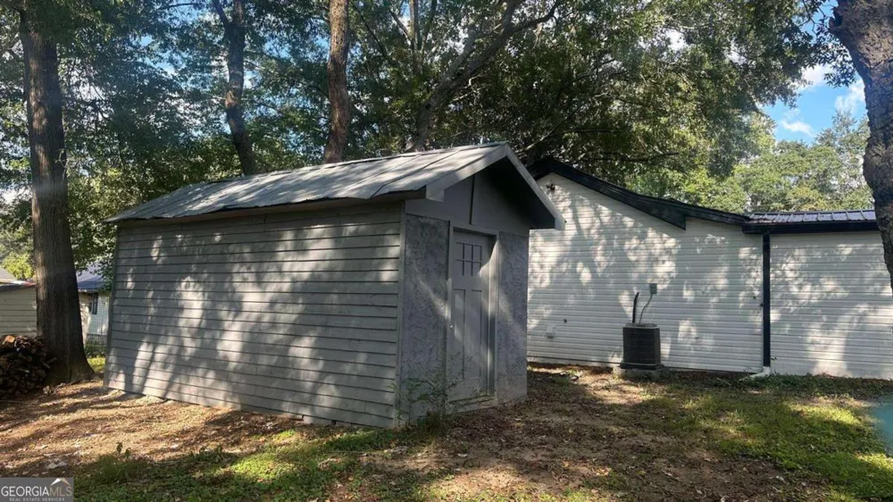 102 Oak ST Summerville, GA 30747