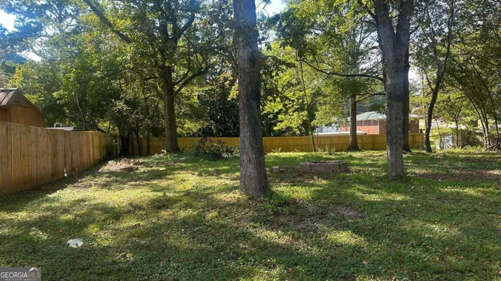 102 Oak ST Summerville, GA 30747