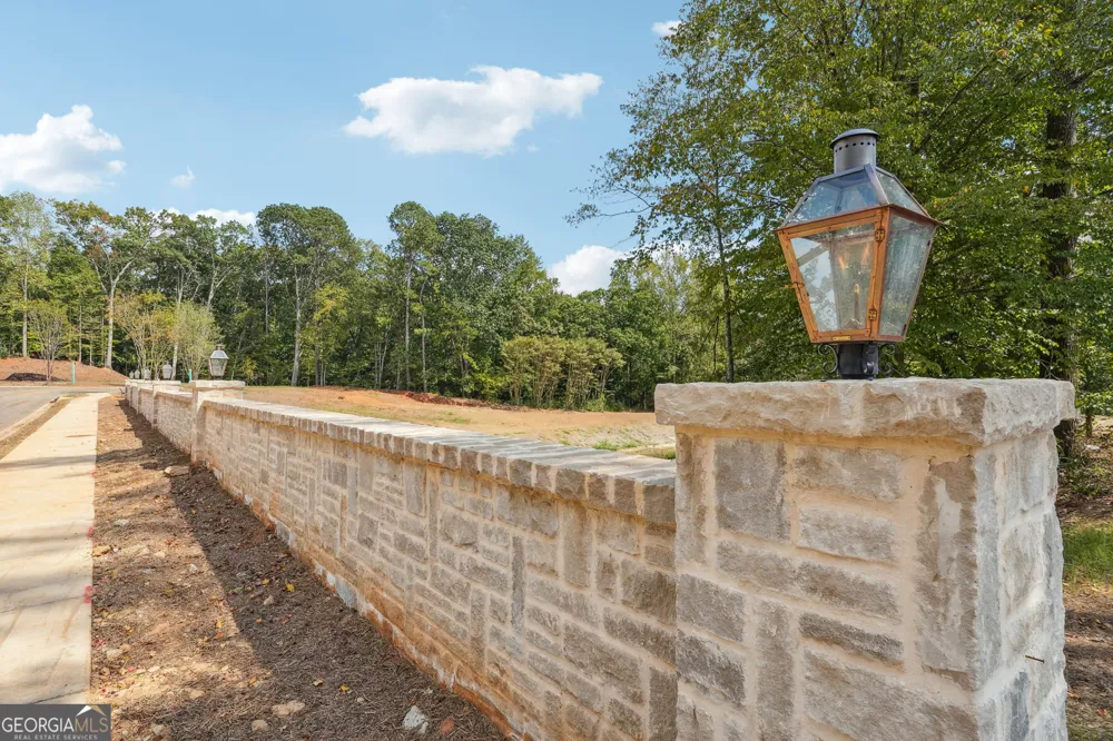 4555 Natchez LN Cumming, GA 30040