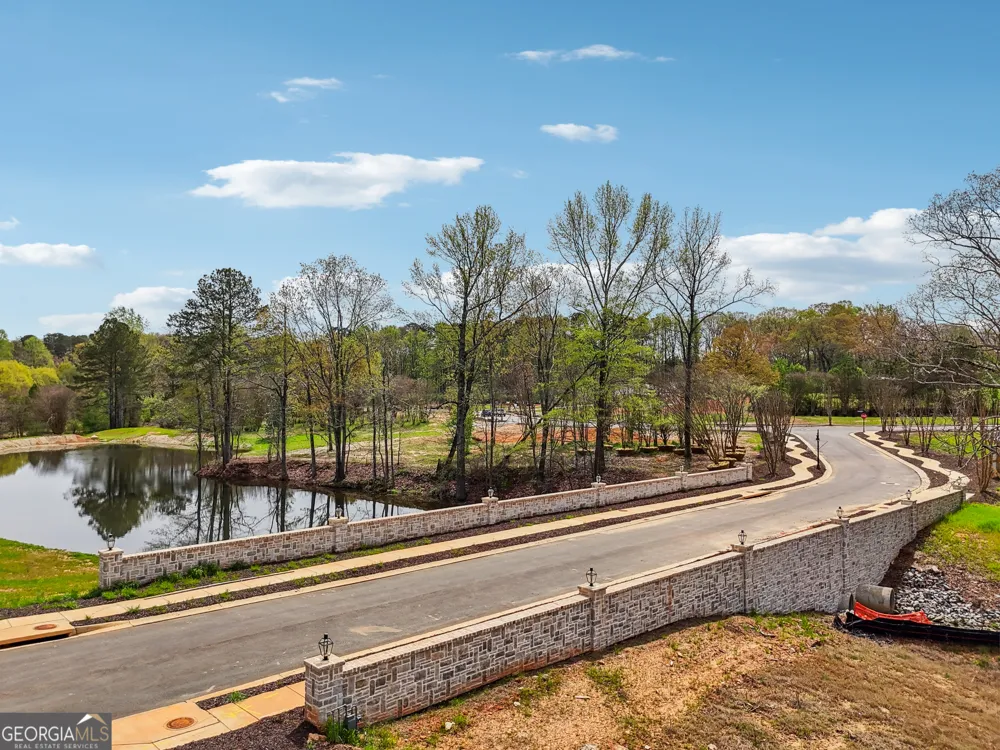 4555 Natchez LN Cumming, GA 30040