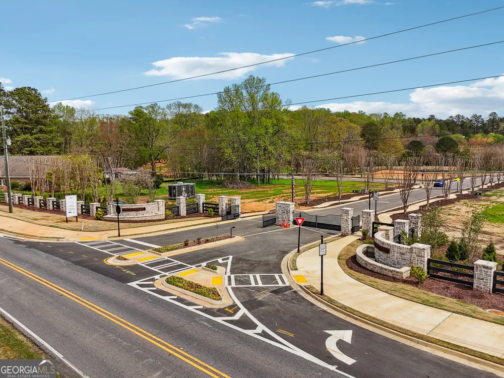 4555 Natchez LN Cumming, GA 30040