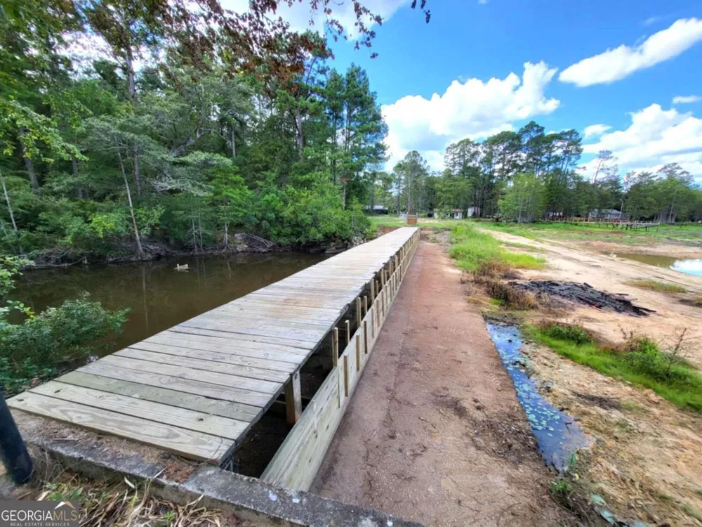 188 Brenda RD Portal, GA 30450