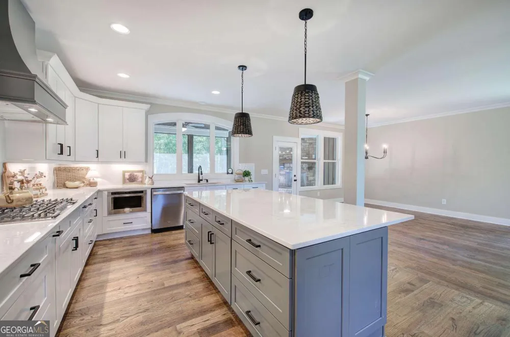 10 Dove Pointe Euharlee, GA 30145