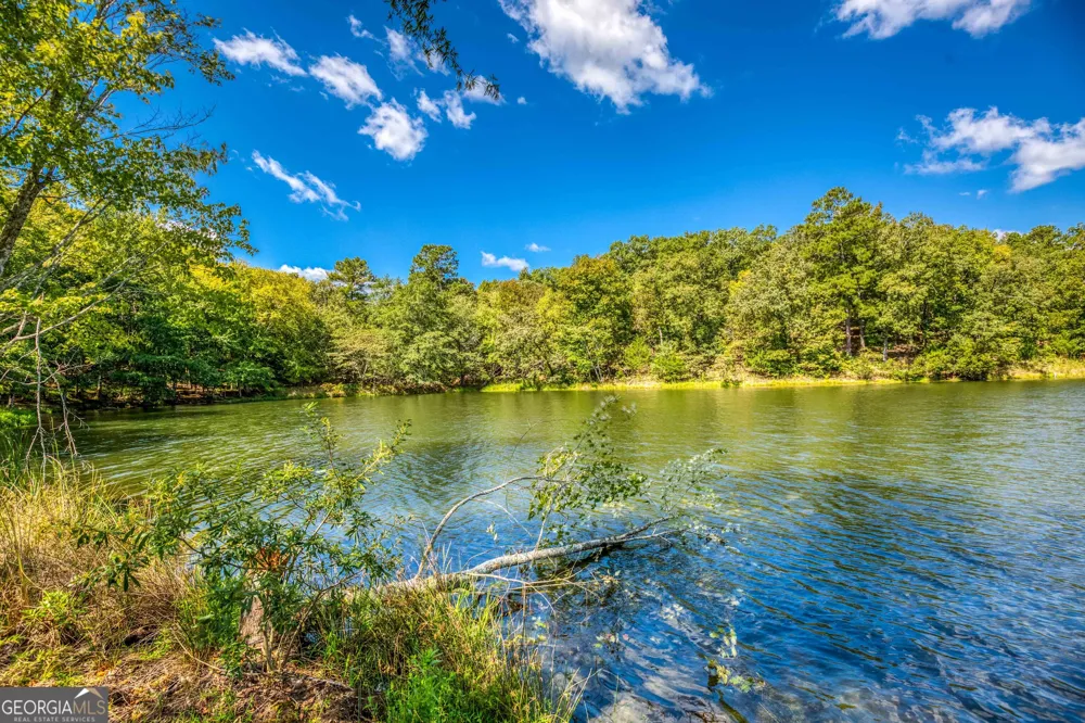 2688 Calhoun Falls HWY Elberton, GA 30635