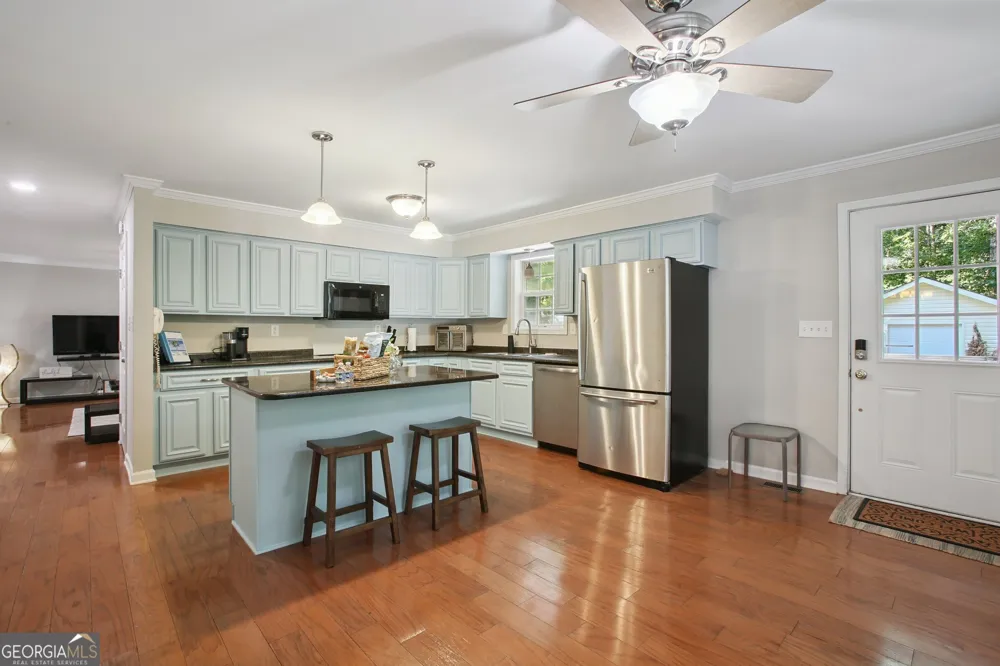 102 Hickory DR Peachtree City, GA 30269