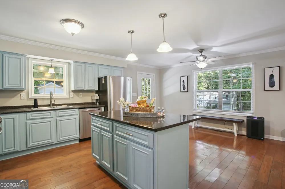 102 Hickory DR Peachtree City, GA 30269
