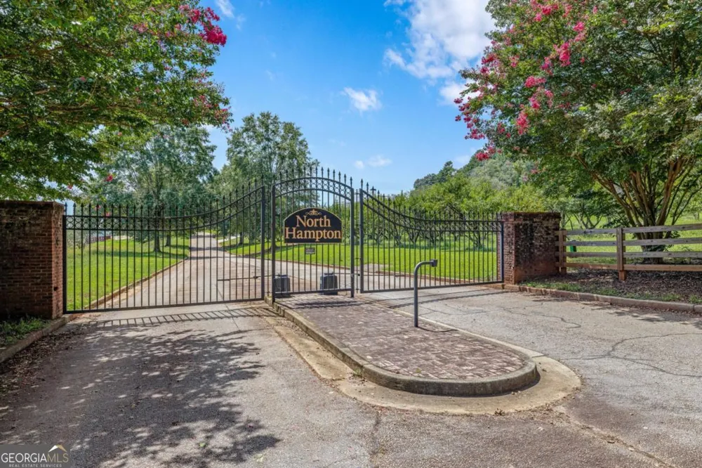 825 N Hampton WAY Monroe, GA 30656