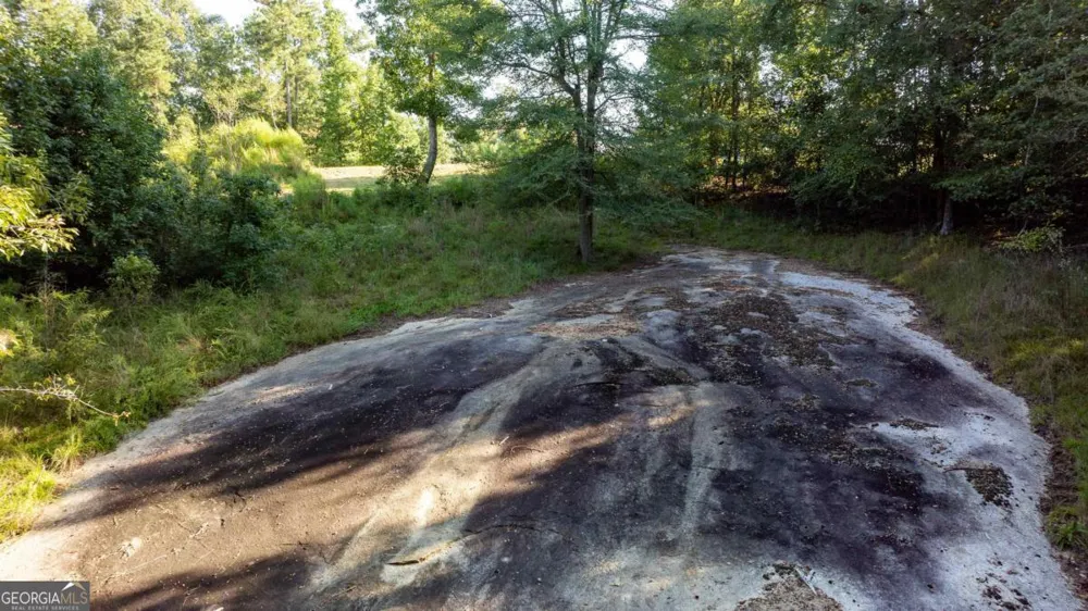 1901 Grey Land RD Greensboro, GA 30642
