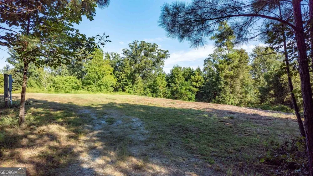 1901 Grey Land RD Greensboro, GA 30642