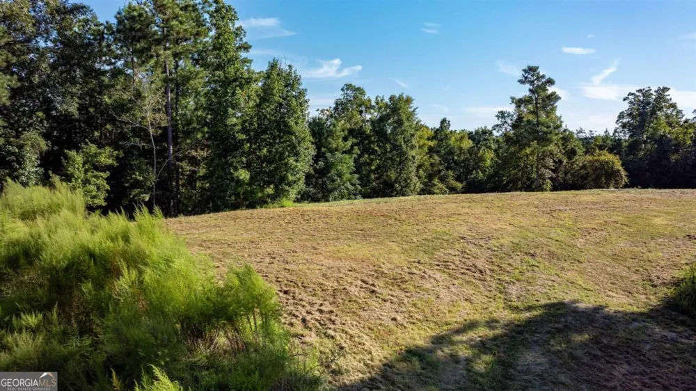 1901 Grey Land RD Greensboro, GA 30642