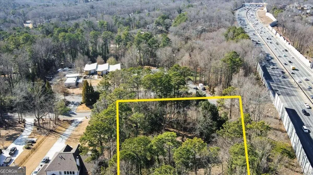 5757 Long Island DR NW Sandy Springs, GA 30327