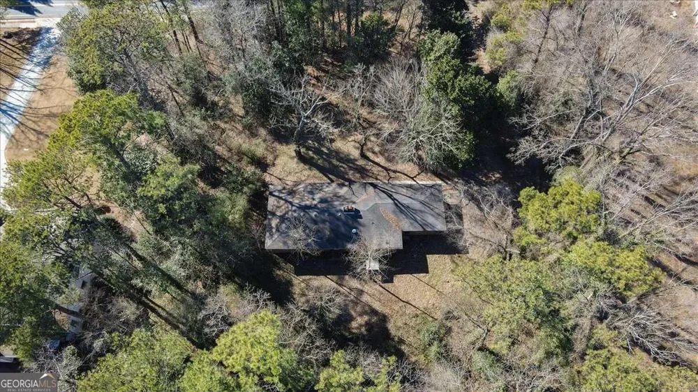 5757 Long Island DR NW Sandy Springs, GA 30327