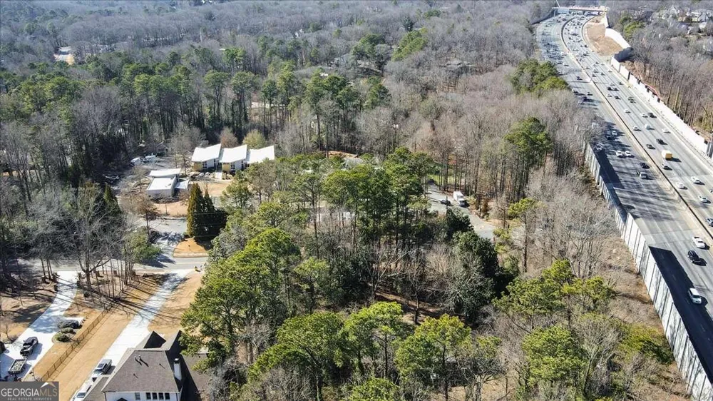 5757 Long Island DR NW Sandy Springs, GA 30327