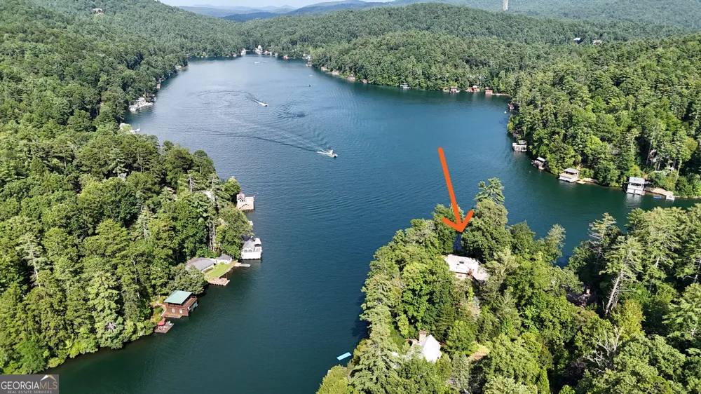 120 Pinto LN Lakemont, GA 30552