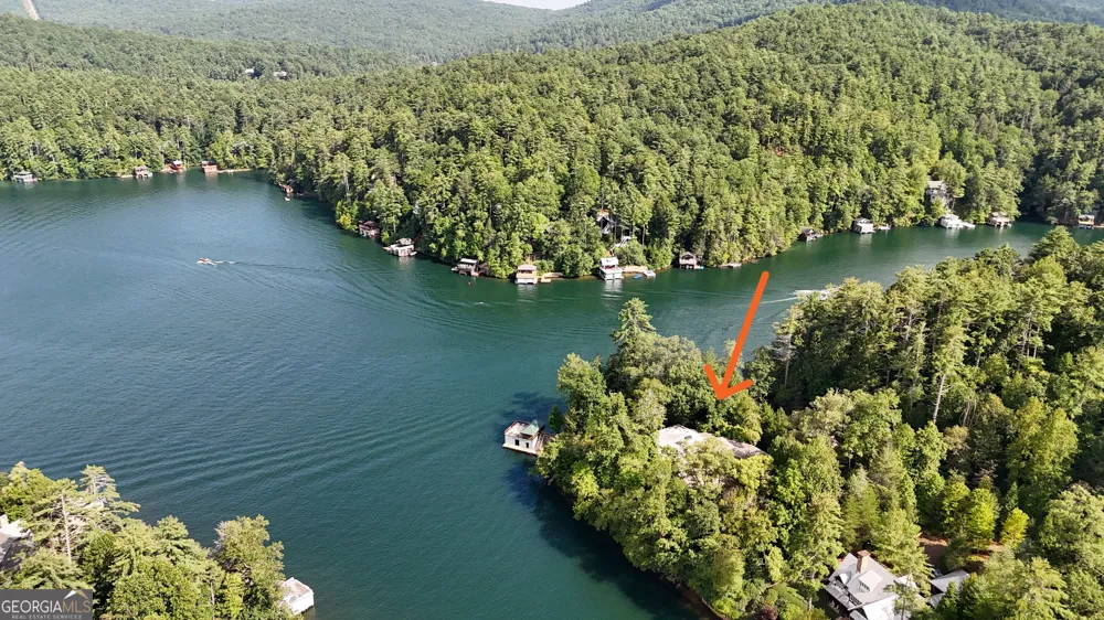 120 Pinto LN Lakemont, GA 30552