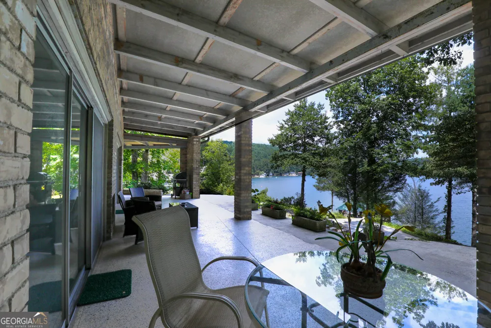 120 Pinto LN Lakemont, GA 30552