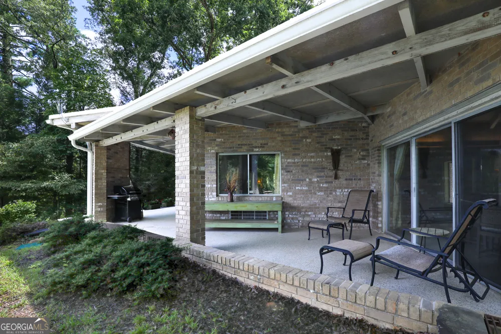 120 Pinto LN Lakemont, GA 30552