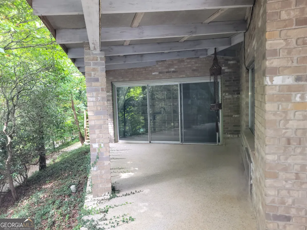 120 Pinto LN Lakemont, GA 30552