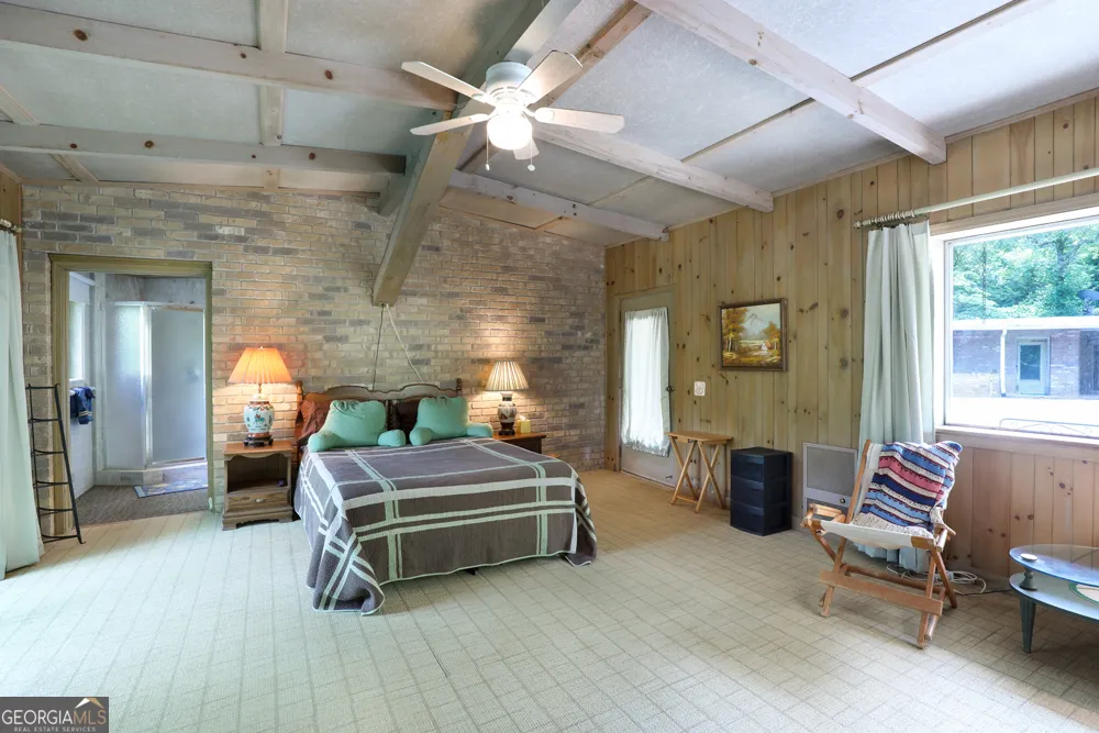 120 Pinto LN Lakemont, GA 30552