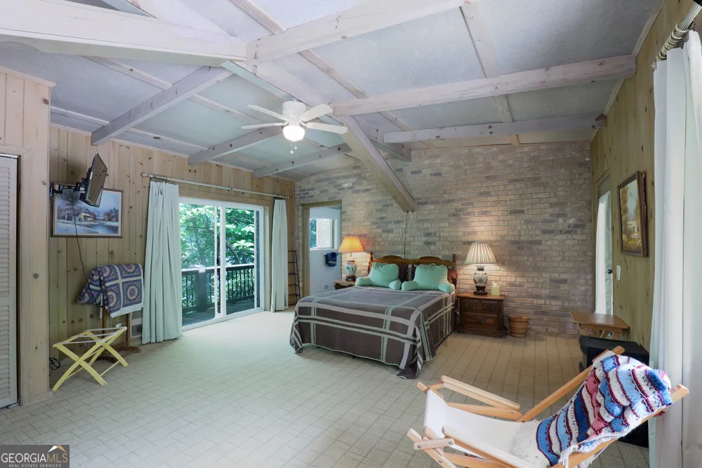 120 Pinto LN Lakemont, GA 30552