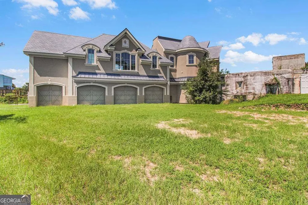 20 Taylor ST Tybee Island, GA 31328