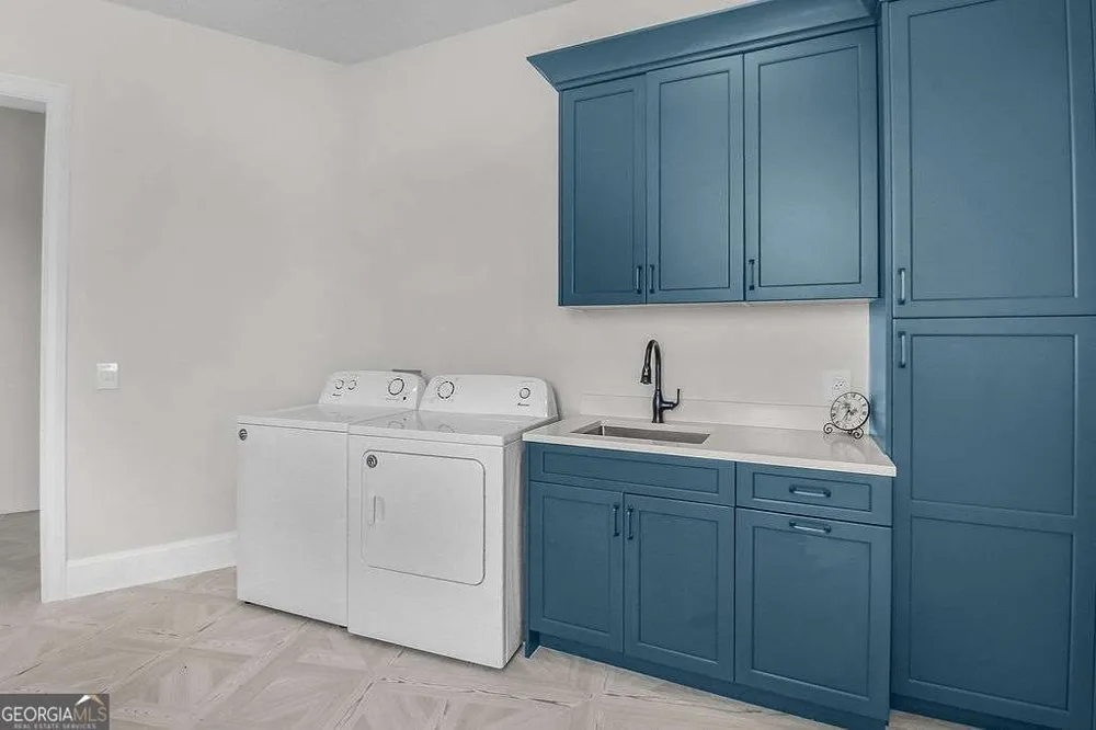 20 Taylor ST Tybee Island, GA 31328