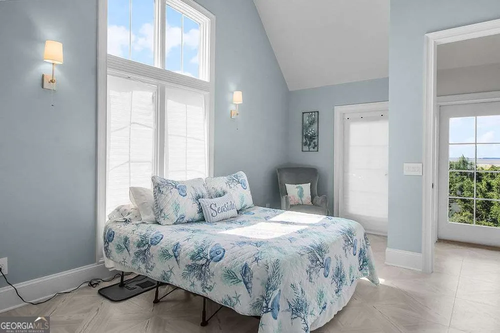 20 Taylor ST Tybee Island, GA 31328