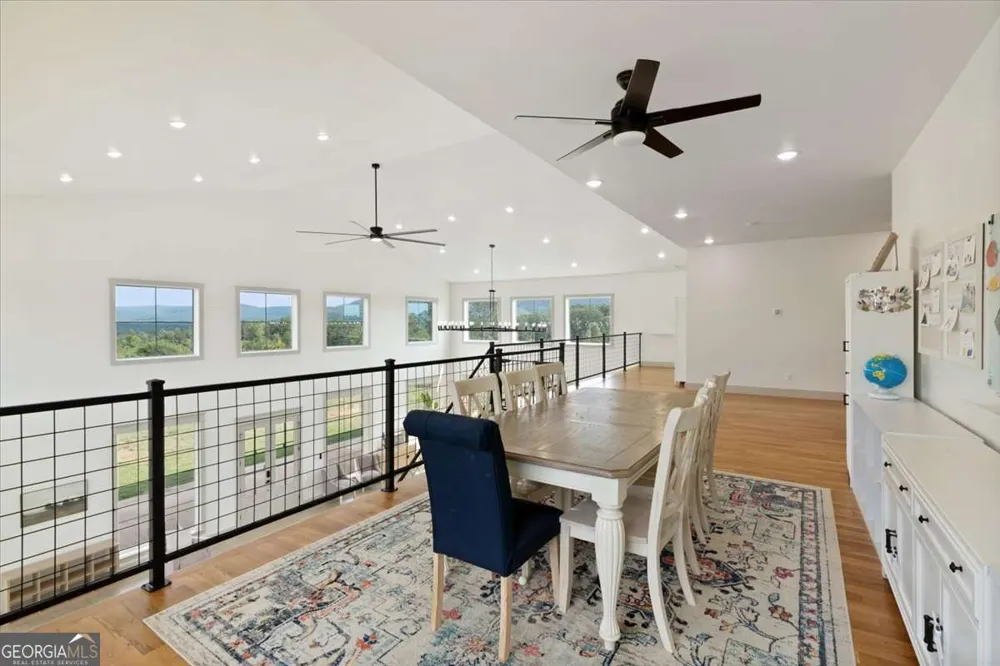 664 Wiggins RD Lyerly, GA 30730