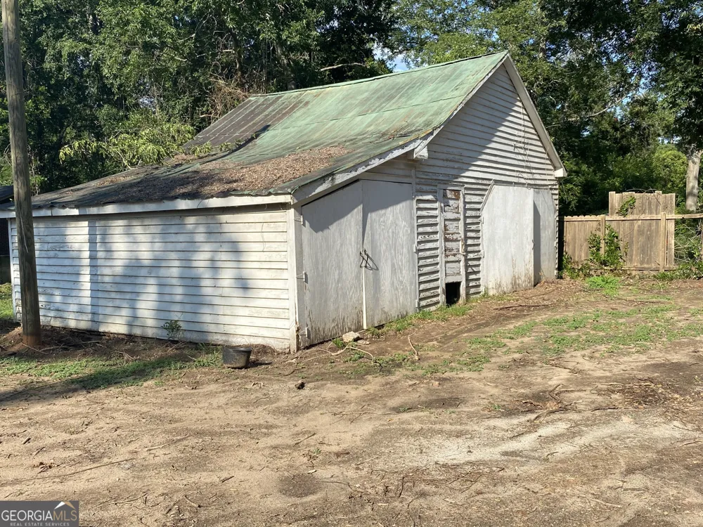 302 N Harris ST Sandersville, GA 31082