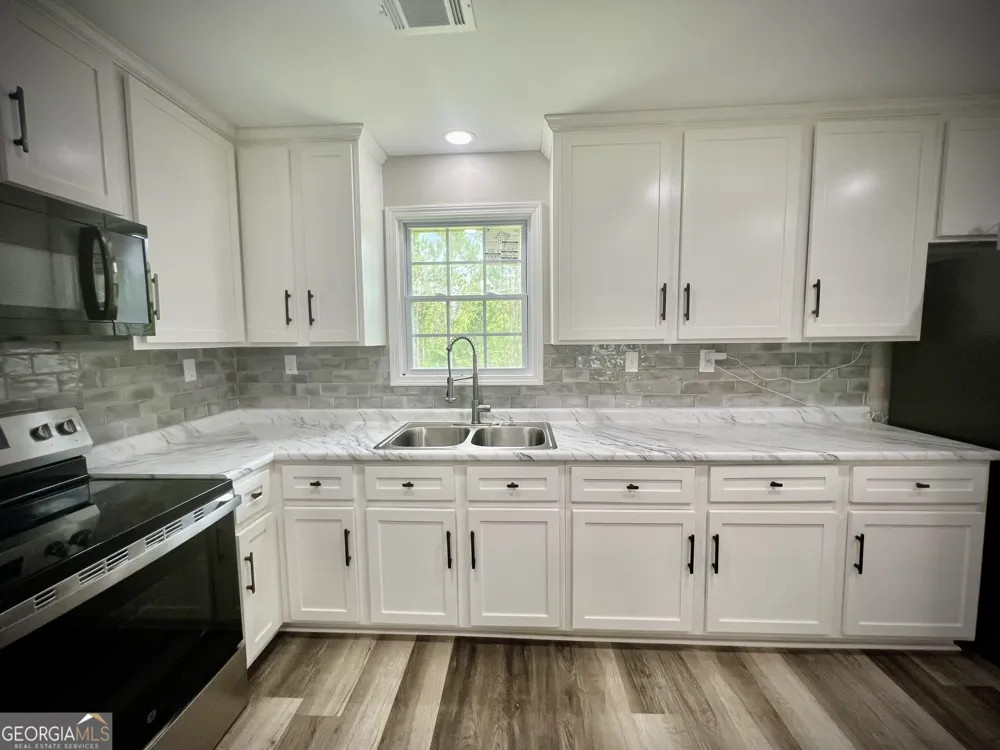 1962 Anderson RD Rentz, GA 31075