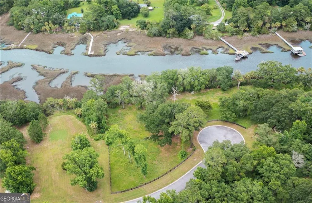 1143 River Oaks RD Brunswick, GA 31523