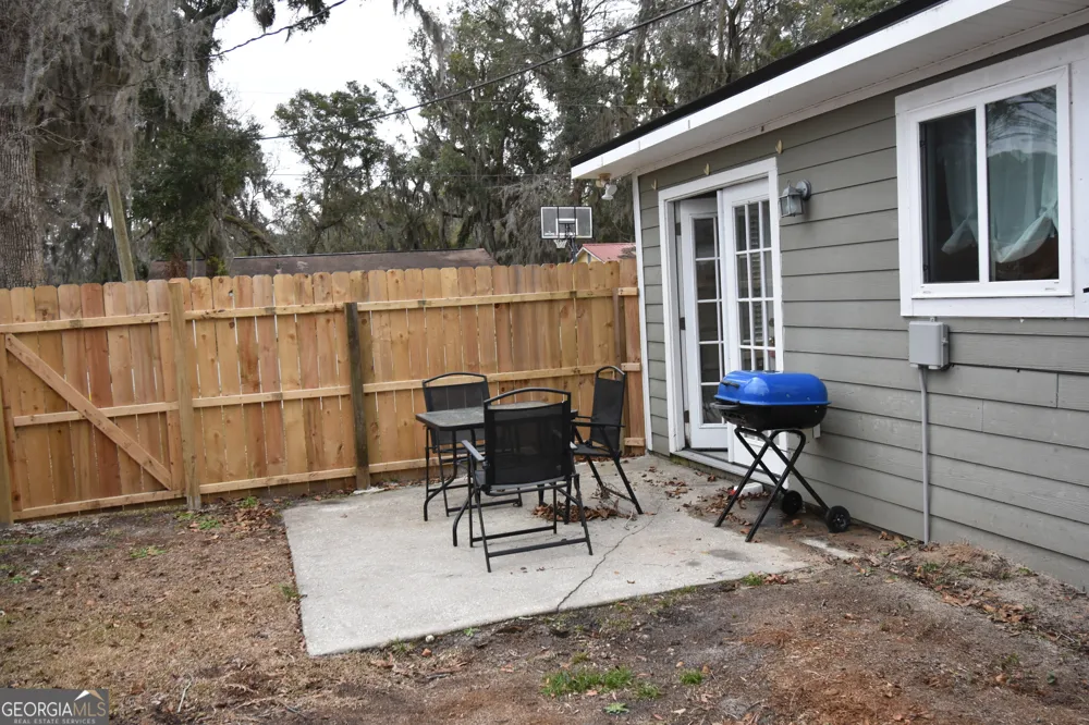 208 Gunter ST St. Marys, GA 31558