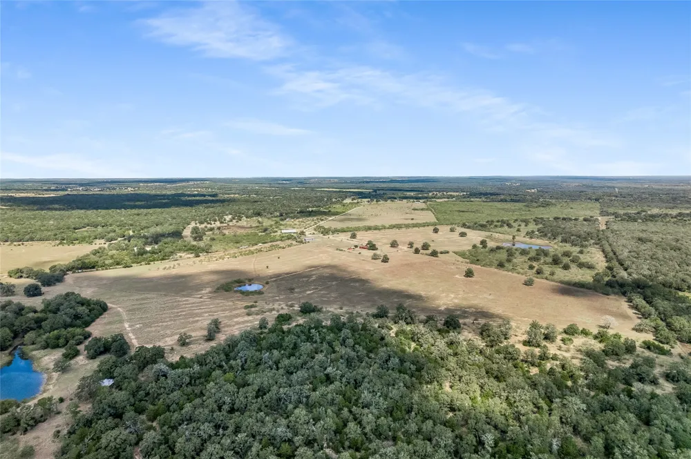 5637 Jeddo Road Waelder, TX 78959