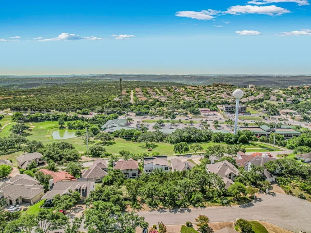 107 Paragon Court Lakeway, TX 78734