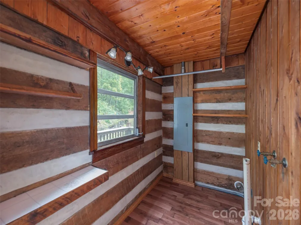 775 Chambers Cove Road Canton, NC 28716