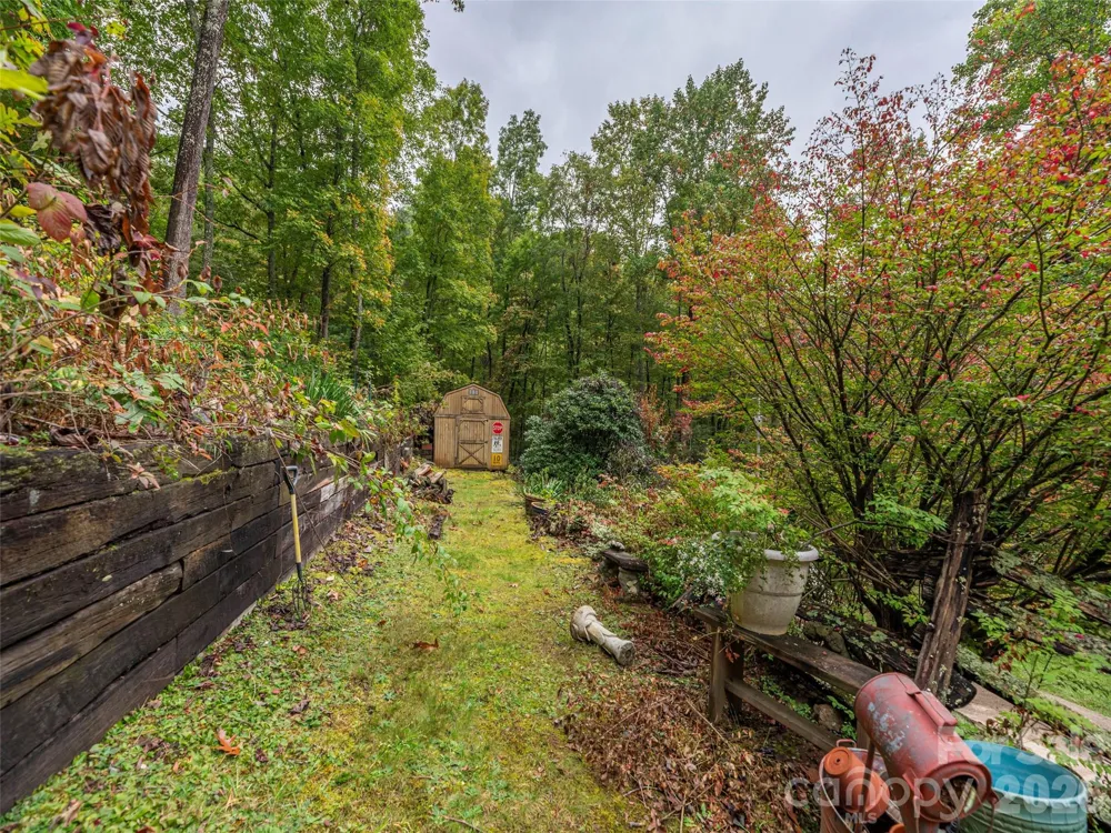 775 Chambers Cove Road Canton, NC 28716