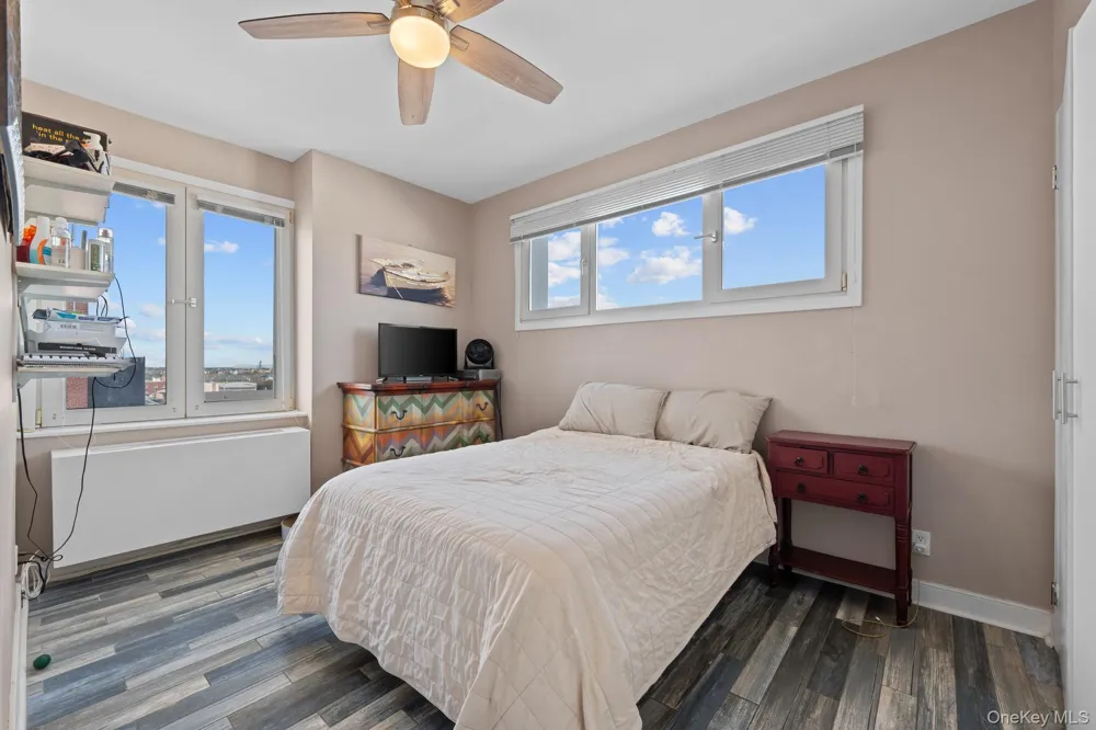 118-20 Ocean Promenade #6D Rockaway Park, NY 11694