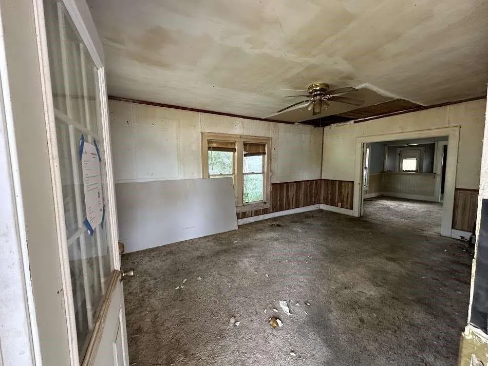 1512 4th Street Brownwood, TX 76801